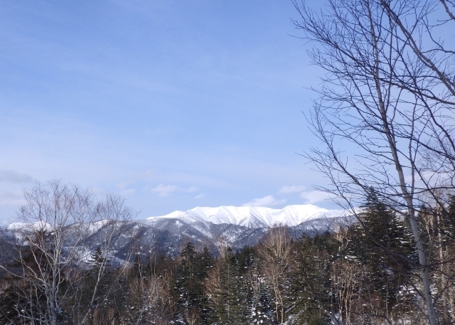 雪解け水を押し出すもの